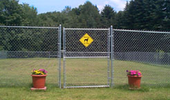 fence3.jpg (20477 bytes)